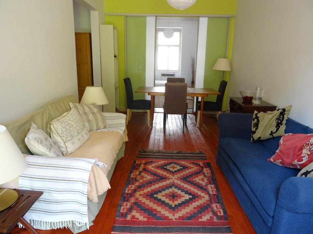 Garden Apartment On Art Nouveau Street In Central 프라하 외부 사진